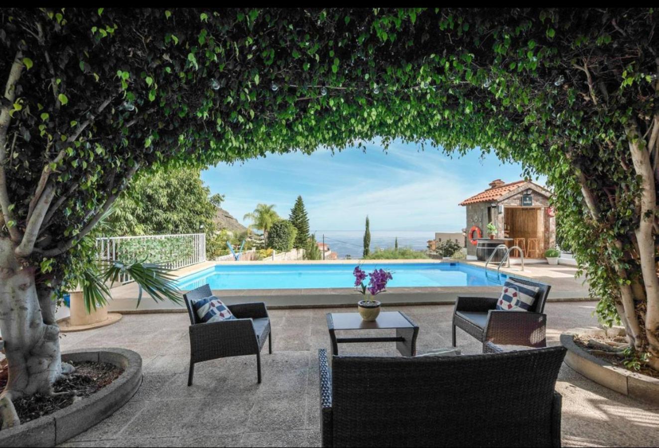 Villa con piscina privada